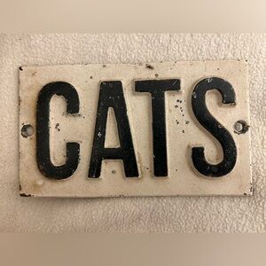 Metal vintage signage “CATS”